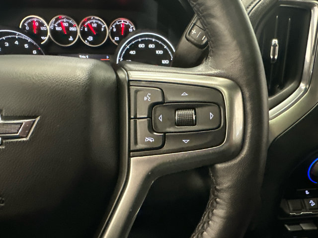Used 2021 Chevrolet Silverado 1500 LT Trail Boss w/ Convenience Package II AWD/4WD image 16