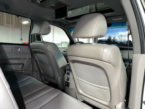 Used 2015 Honda Pilot Touring image 31