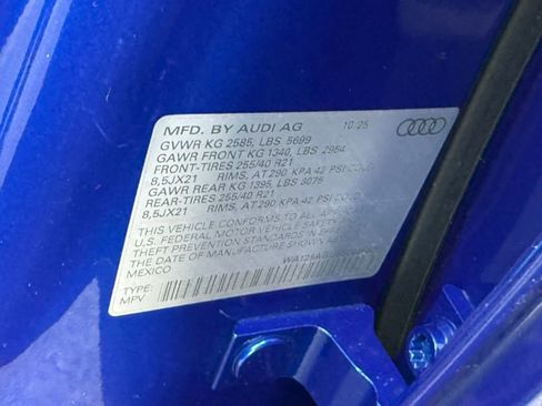 New 2025 Audi SQ5 Premium Plus AWD/4WD image 23
