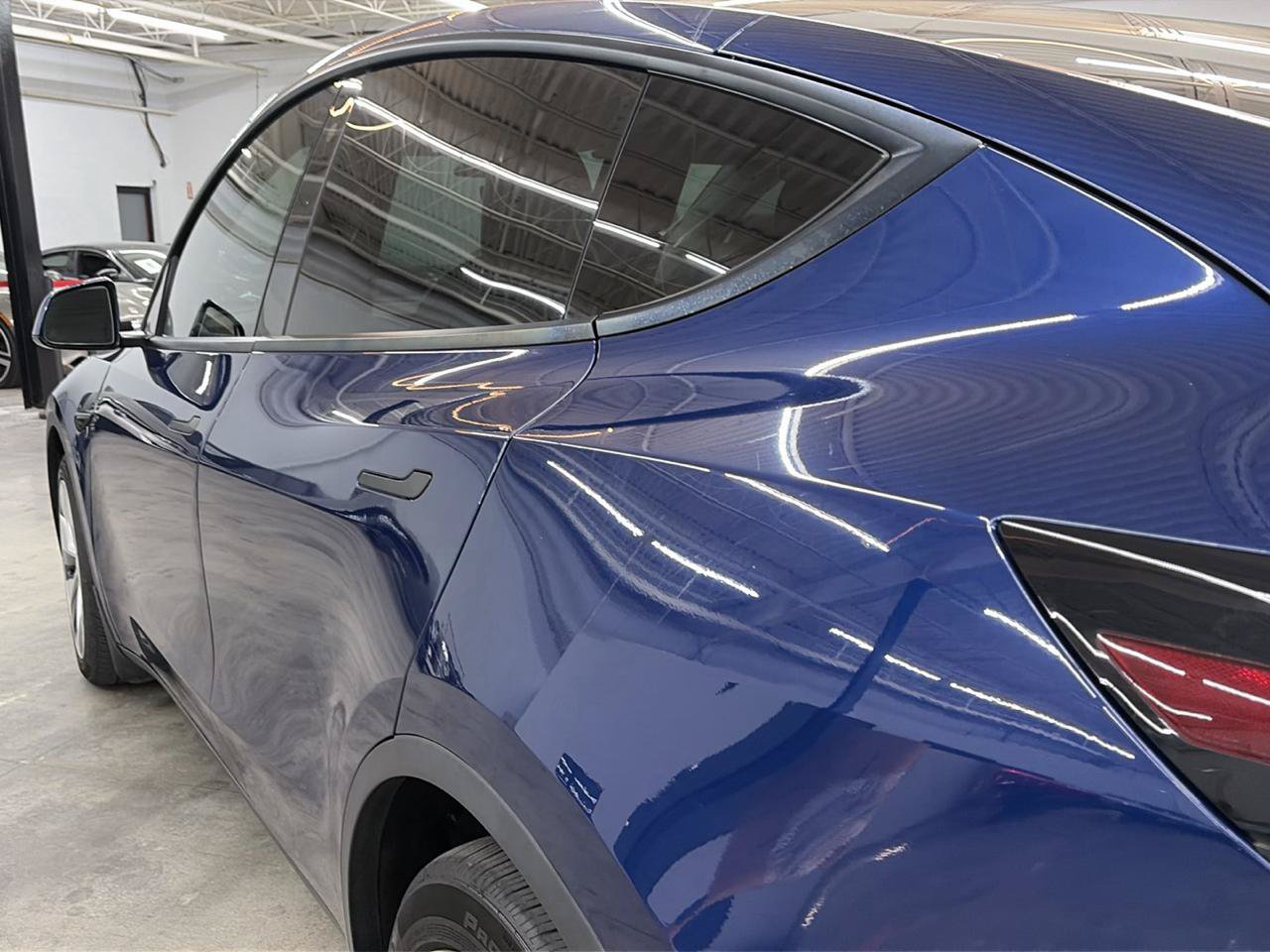 Used 2022 Tesla Model Y Long Range AWD/4WD image 11