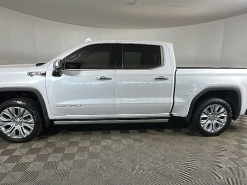 Used 2022 GMC Sierra 1500 Denali w/ Denali Premium Package AWD/4WD image 6