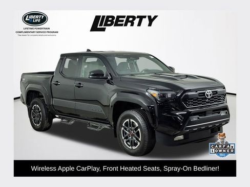 Used 2024 Toyota Tacoma TRD Sport AWD/4WD image 1