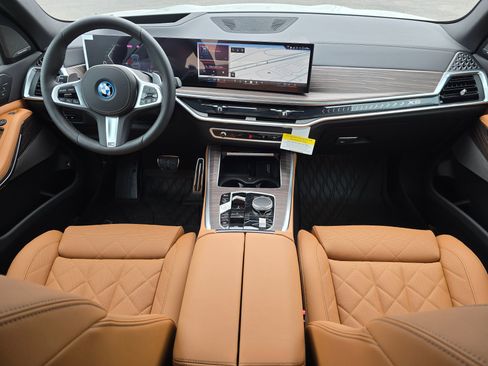 New 2026 BMW X5 xDrive50e w/ M Sport Package image 42