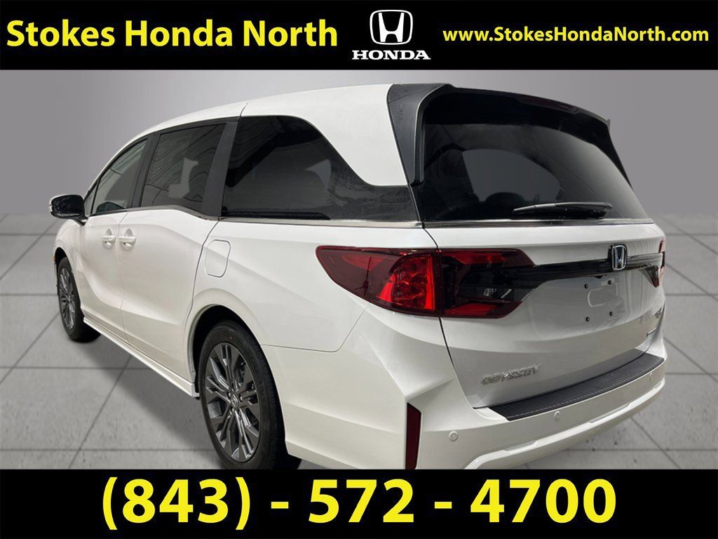 New 2027 Honda Odyssey Touring image 4