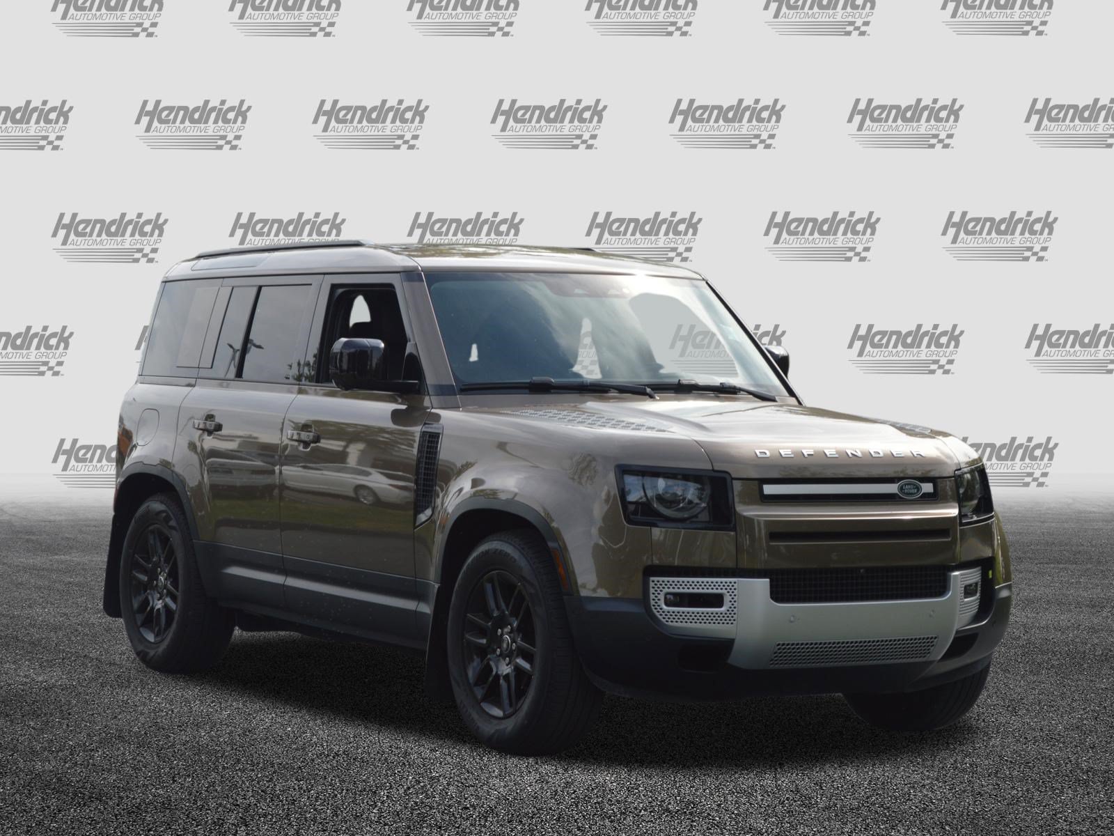 Used 2025 Land Rover Defender 110 S AWD/4WD image 5