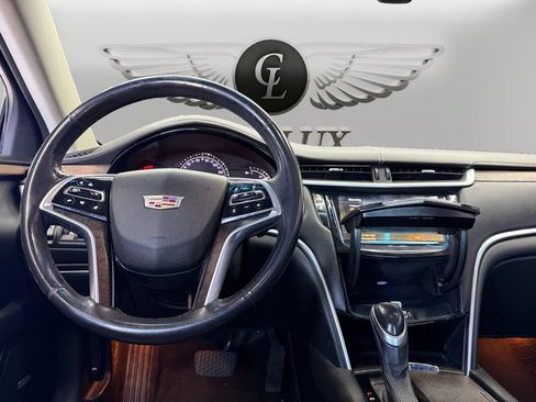 Used 2018 Cadillac XTS Luxury FWD image 10