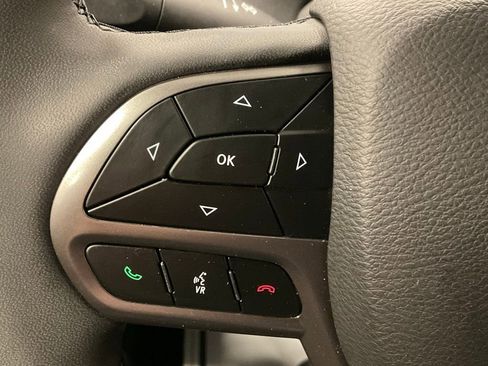 Used 2022 Jeep Cherokee Limited image 17