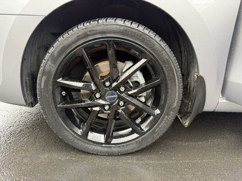 Used 2012 Hyundai Elantra FWD image 25