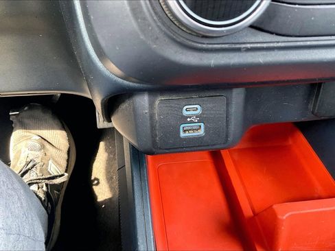 Used 2024 Ford Maverick XLT image 30