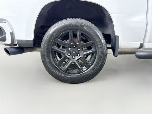 Used 2024 Chevrolet Silverado 1500 Custom w/ Rally Edition RWD image 16