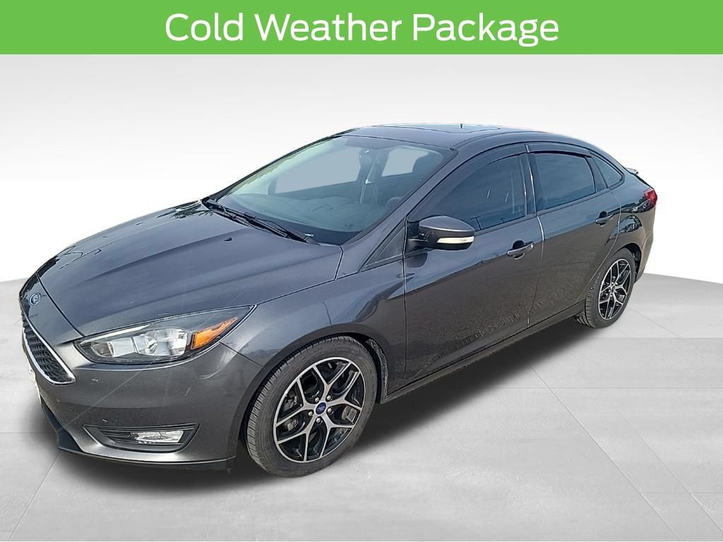 Used 2017 Ford Focus SEL w/ Cold Weather Package FWD image 8
