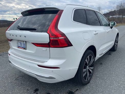 Used 2023 Volvo XC60 T8 Plus AWD/4WD image 4