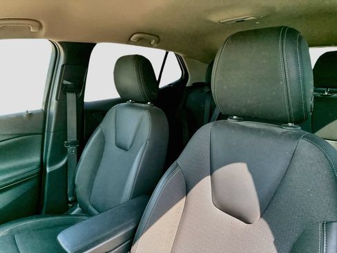Used 2024 Buick Encore GX Preferred w/ Comfort Package FWD image 12