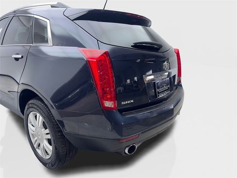Used 2015 Cadillac SRX Luxury w/ Driver Awareness Package image 19