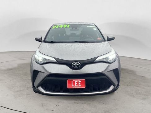Used 2020 Toyota C-HR XLE FWD image 8