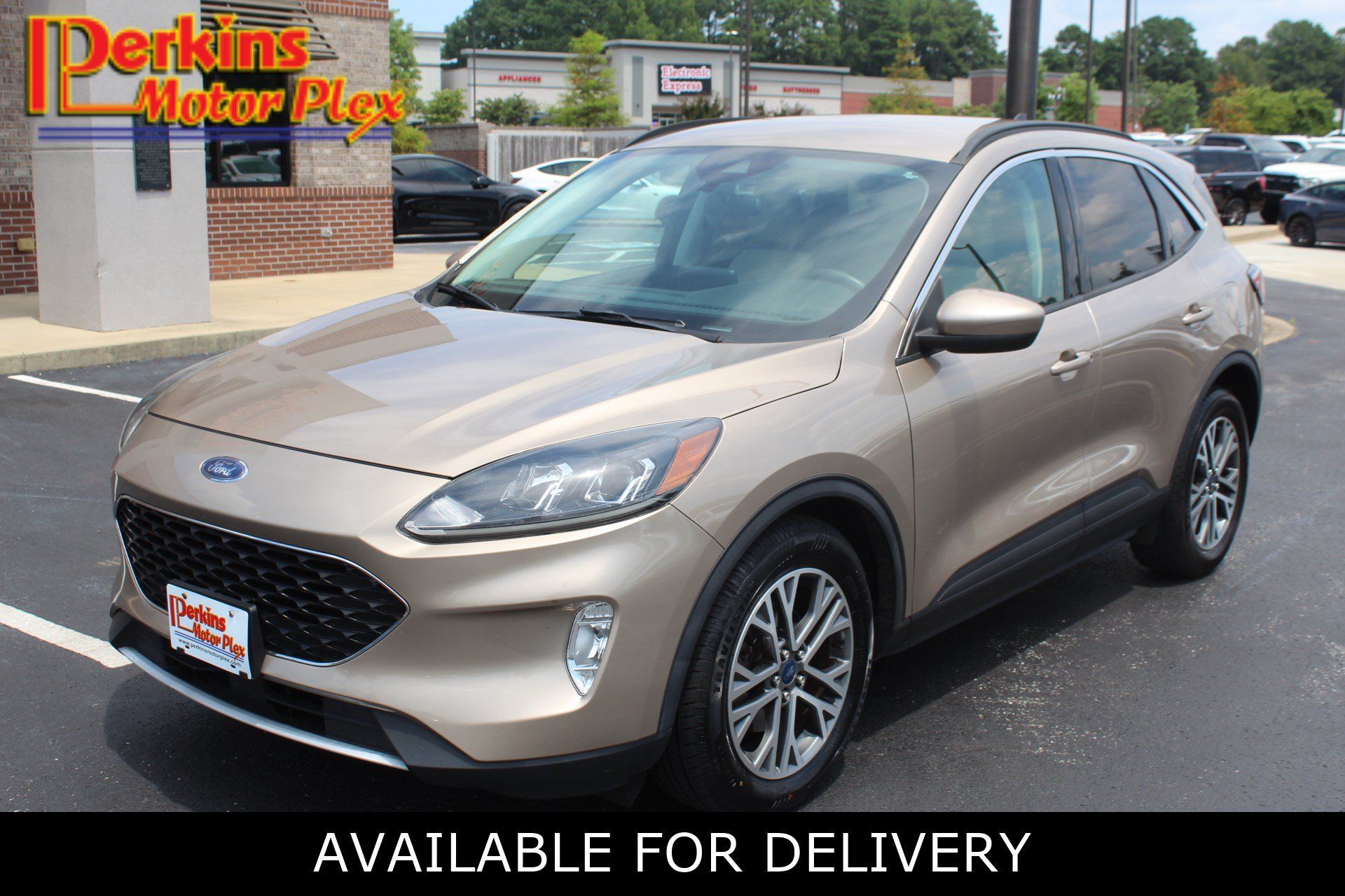 Used 2021 Ford Escape SEL FWD image 1
