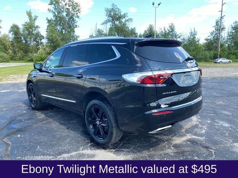 Used 2024 Buick Enclave Essence w/ Sport Touring Edition FWD image 4