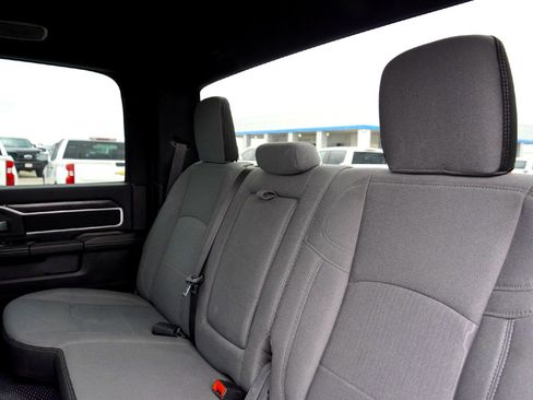 Used 2024 RAM 2500 Big Horn w/ Bed Utility Group image 35