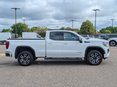 Used 2019 GMC Sierra 1500 AT4 w/ AT4 Premium Package AWD/4WD image 9