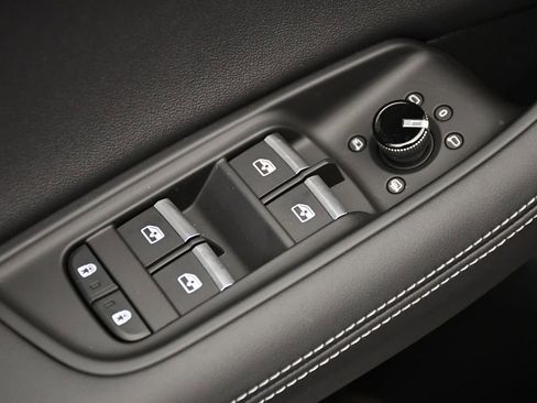 New 2026 Audi Q8 Premium Plus image 35