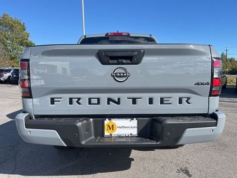New 2026 Nissan Frontier SV image 6