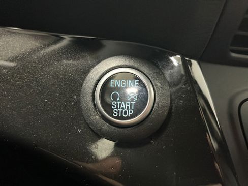 Used 2017 Ford Escape Titanium w/ Equipment Group 301A FWD image 33