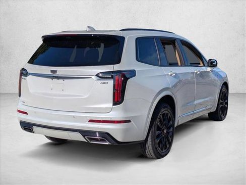 Used 2025 Cadillac XT6 Sport w/ Platinum Package AWD/4WD image 3