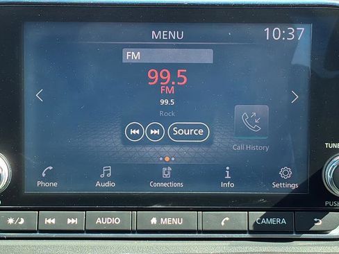 Used 2021 Nissan Rogue S image 19