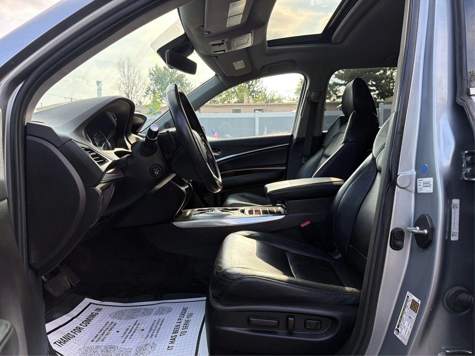 Used 2018 Acura MDX SH-AWD image 9