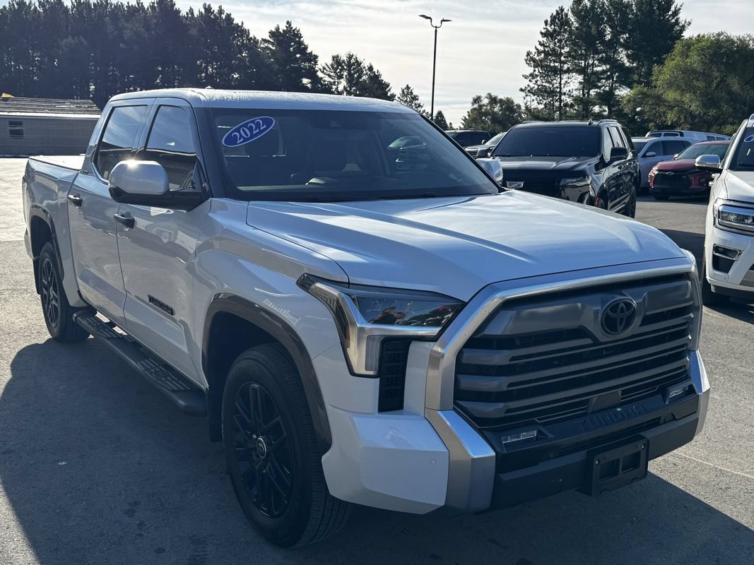 Used 2022 Toyota Tundra Limited AWD/4WD image 8