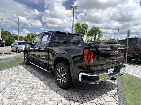 Used 2025 GMC Sierra 1500 SLT w/ SLT Premium Plus Package AWD/4WD image 4