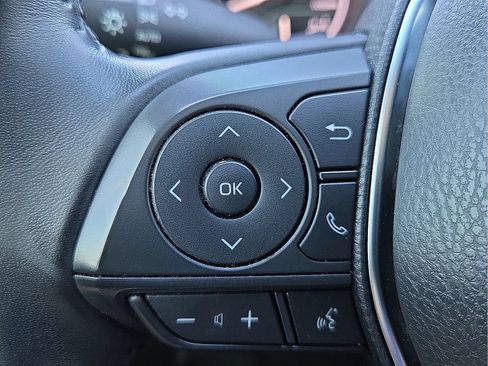 Used 2018 Toyota Camry SE w/ Audio Package FWD image 19