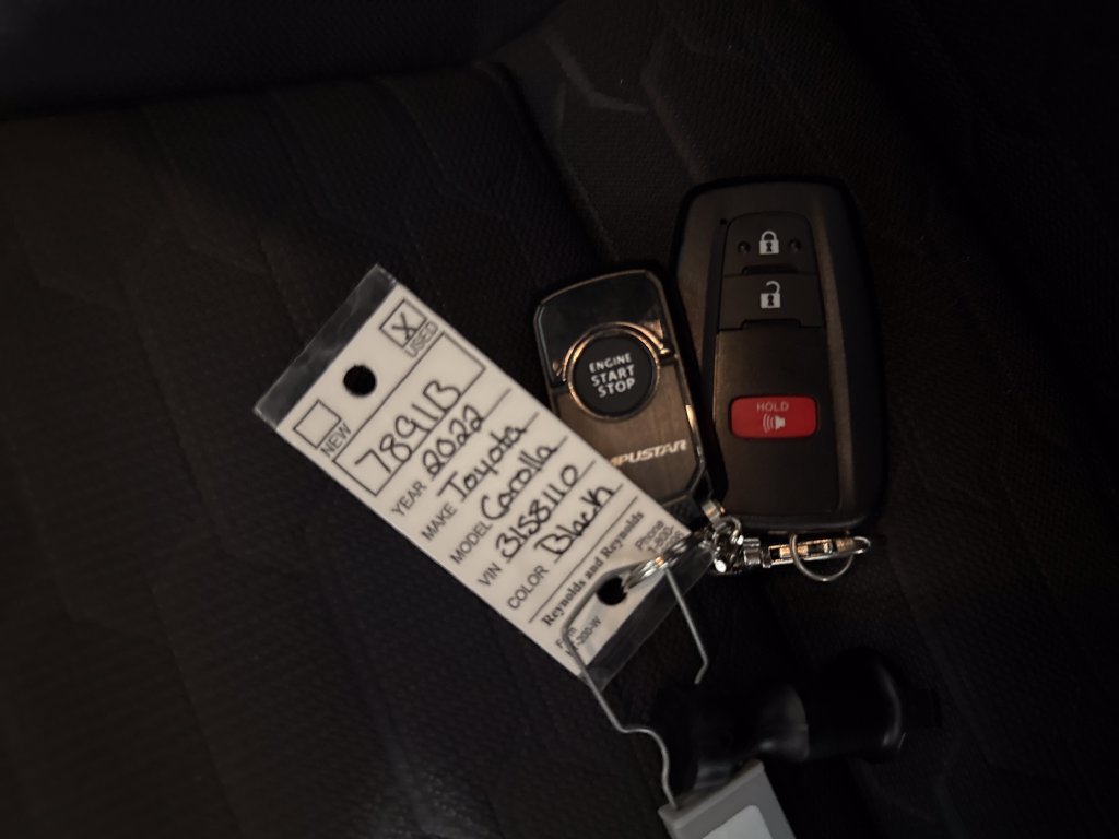 Used 2022 Toyota Corolla SE FWD image 21
