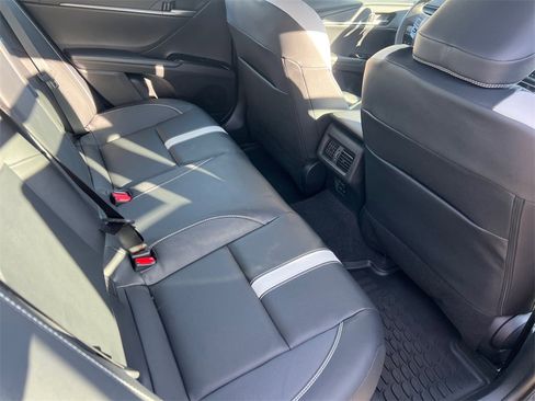 New 2026 Toyota Camry SE FWD image 19