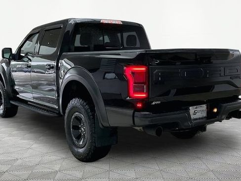 Used 2018 Ford F150 Raptor w/ Equipment Group 802A Luxury AWD/4WD image 4