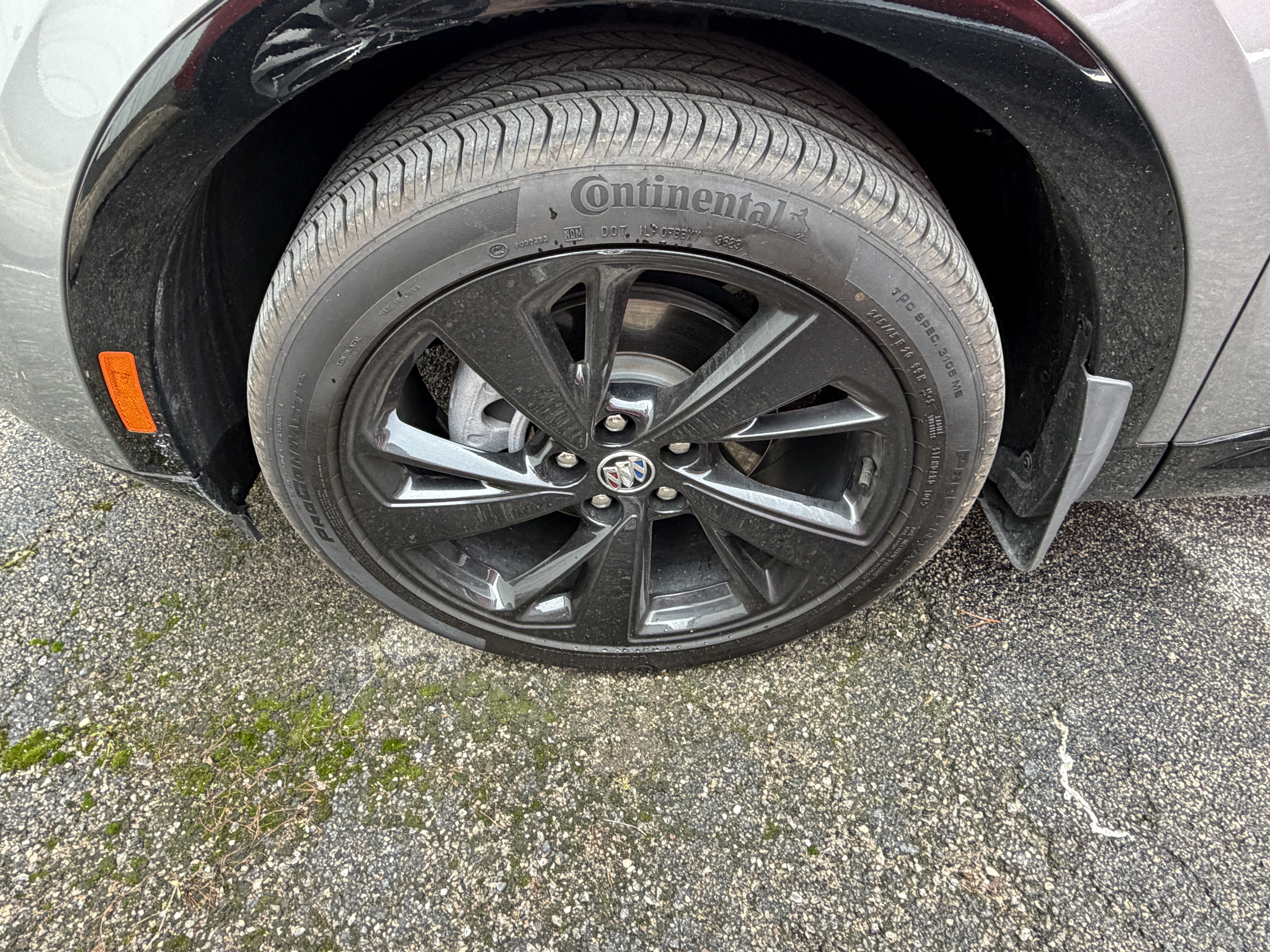 Used 2023 Buick Envision Preferred w/ Sport Touring Package AWD/4WD image 6