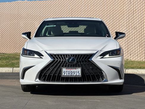 Certified 2025 Lexus ES 350 w/ Premium Package FWD image 10