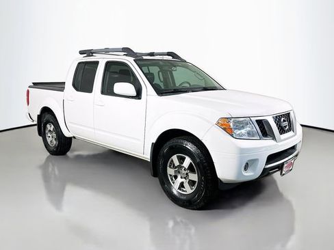 Used 2013 Nissan Frontier PRO-4X w/ Pro-4x Luxury Pkg image 14