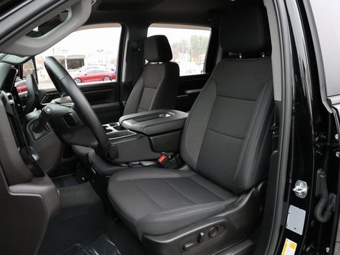 Used 2025 Chevrolet Silverado 2500 LT image 19