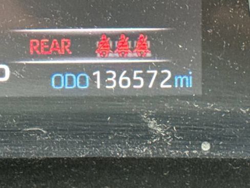 Used 2019 Toyota RAV4 XLE w/ Convenience Package AWD/4WD image 24
