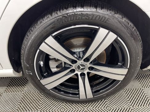 Used 2025 Mercedes-Benz C 300 4MATIC Sedan image 37
