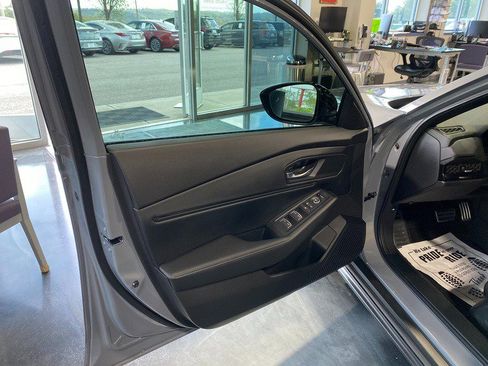 Used 2025 Honda Accord Sport image 13