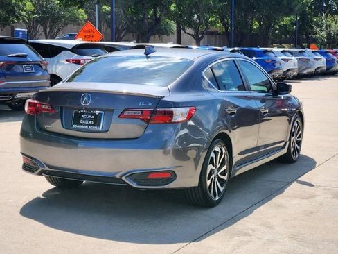 Used 2018 Acura ILX FWD image 8
