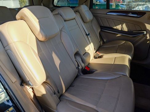 Used 2013 Mercedes-Benz GL 450 4MATIC image 43