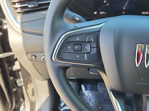 Used 2025 Buick Encore GX Preferred AWD/4WD image 15