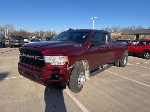 Used 2021 RAM 3500 Big Horn w/ Towing Technology Group B image 2