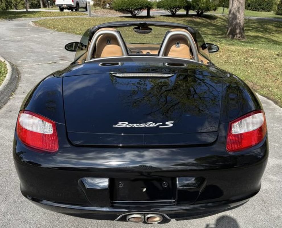 Used 2005 Porsche Boxster S RWD image 8