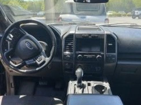 Used 2019 Ford F150 XLT w/ Equipment Group 302A Luxury AWD/4WD image 31