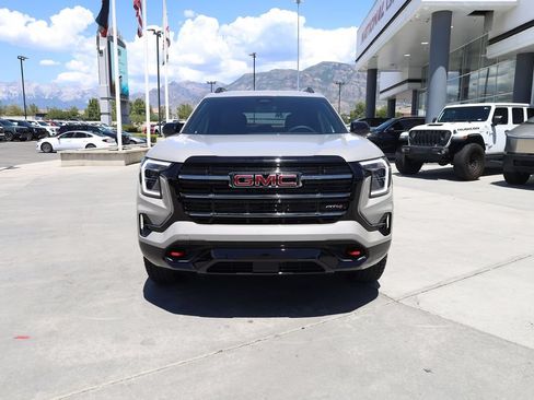 New 2027 GMC Terrain AT4 w/ Convenience Package III AWD/4WD image 9