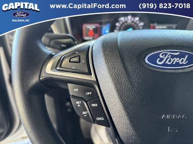 Certified 2018 Ford Fusion SE w/ Fusion SE Technology Package FWD image 23